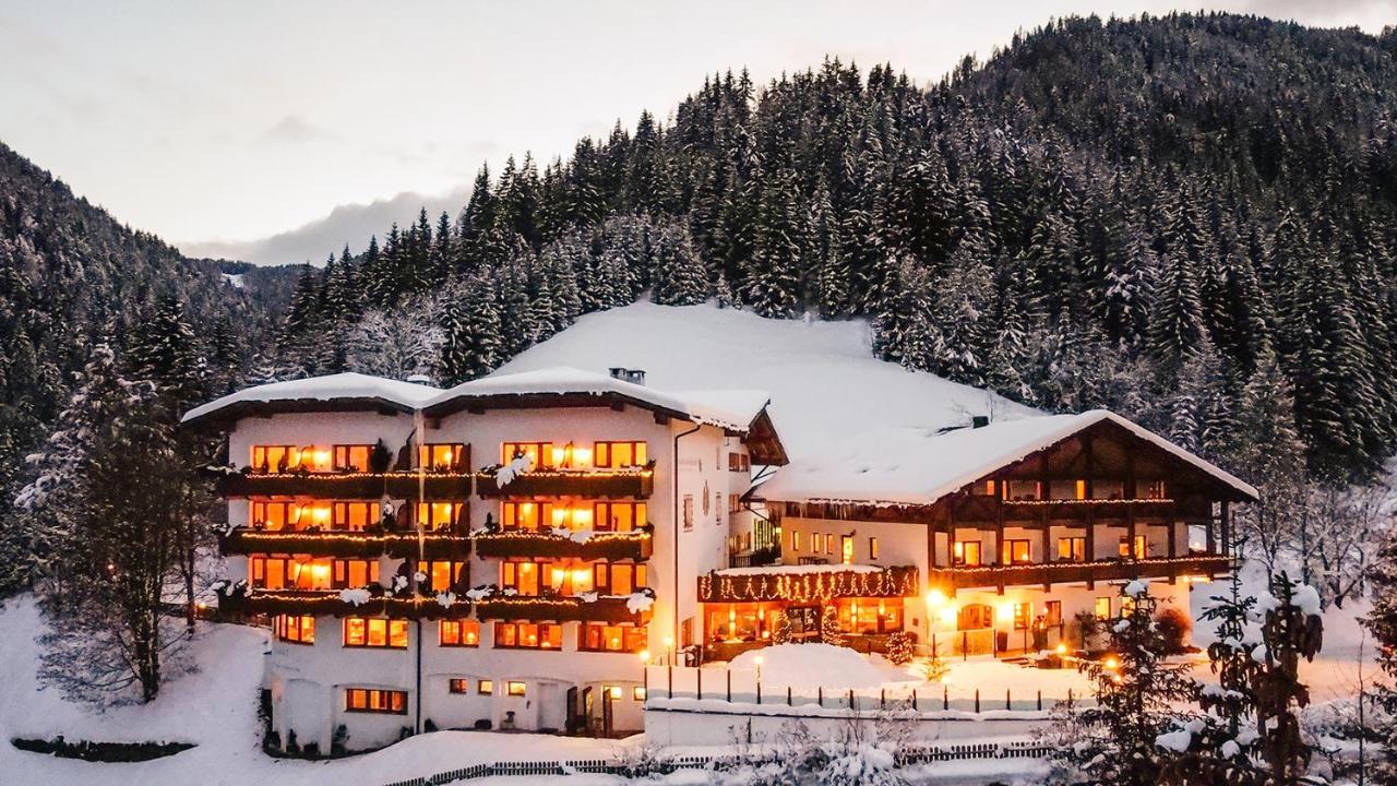 Ganischgerhof Mountain Resort & Spa Nova Ponente Exterior photo